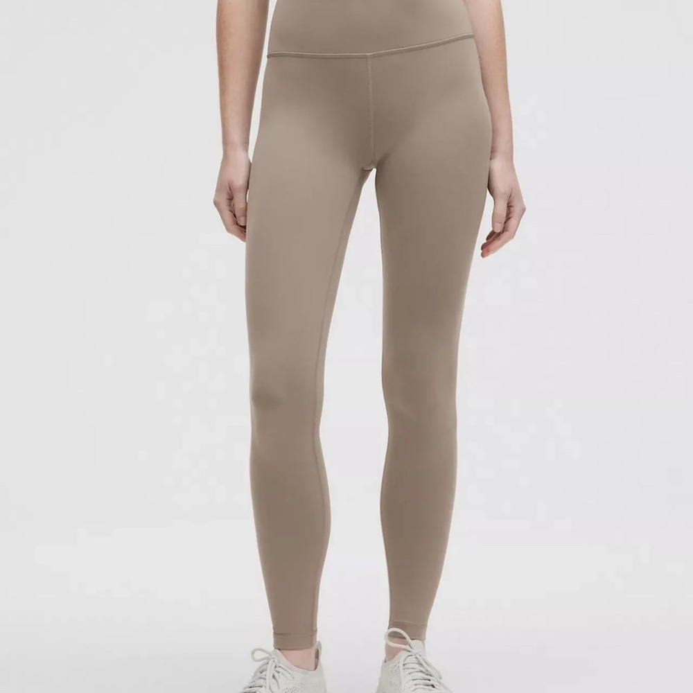 Lululemon Wunder Train High-Rise Tight 28"